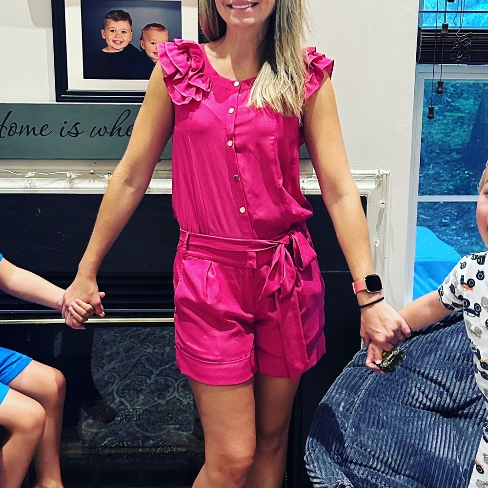 Ted Baker London women’s magenta ruffle romper with sash n pockets